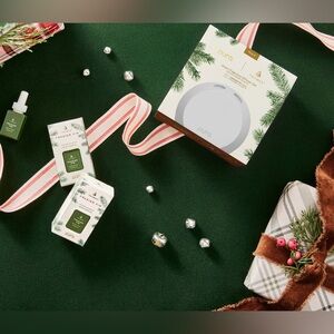 Thymes Frasier Fir Pura Smart Home Diffuser Kit V4